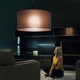 クラシックスタイルのアイアンフラッシュマウントライト、シェード付き