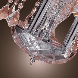 ガラスシェードの 3 つのライトを備えたモダンなクリスタル ペンダント ライト