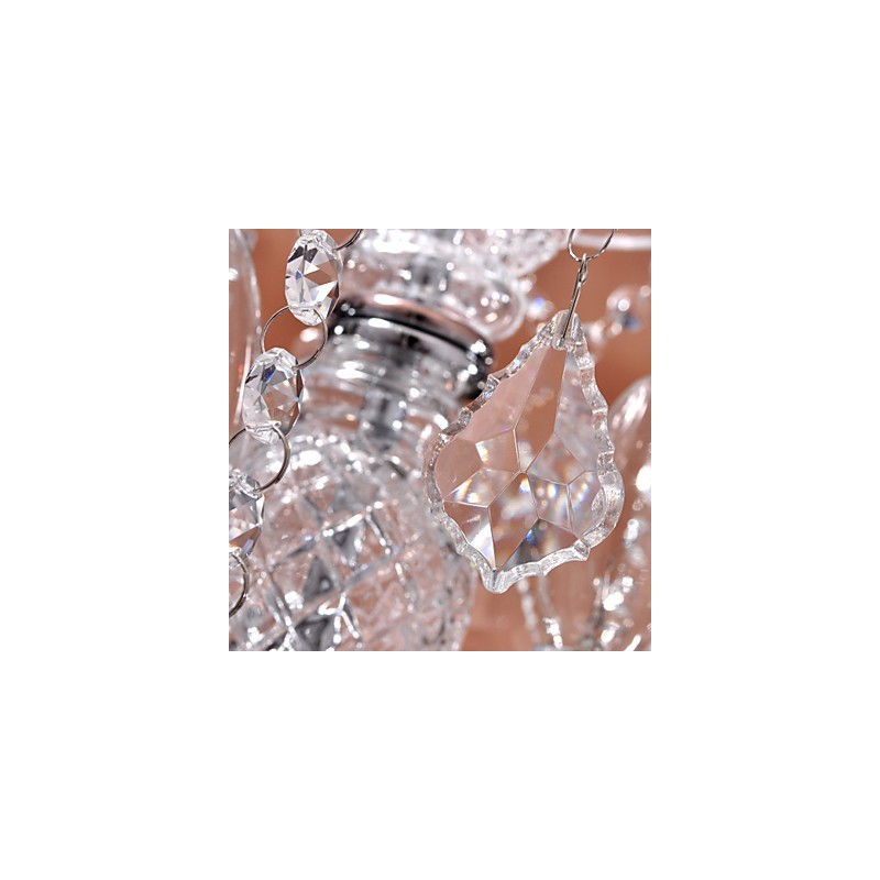 ガラスシェードの 3 つのライトを備えたモダンなクリスタル ペンダント ライト