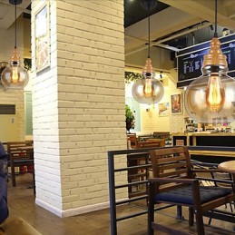 北アメリカのクリエイティブな木目調クリスタルランプ 古代のランプライトを復元