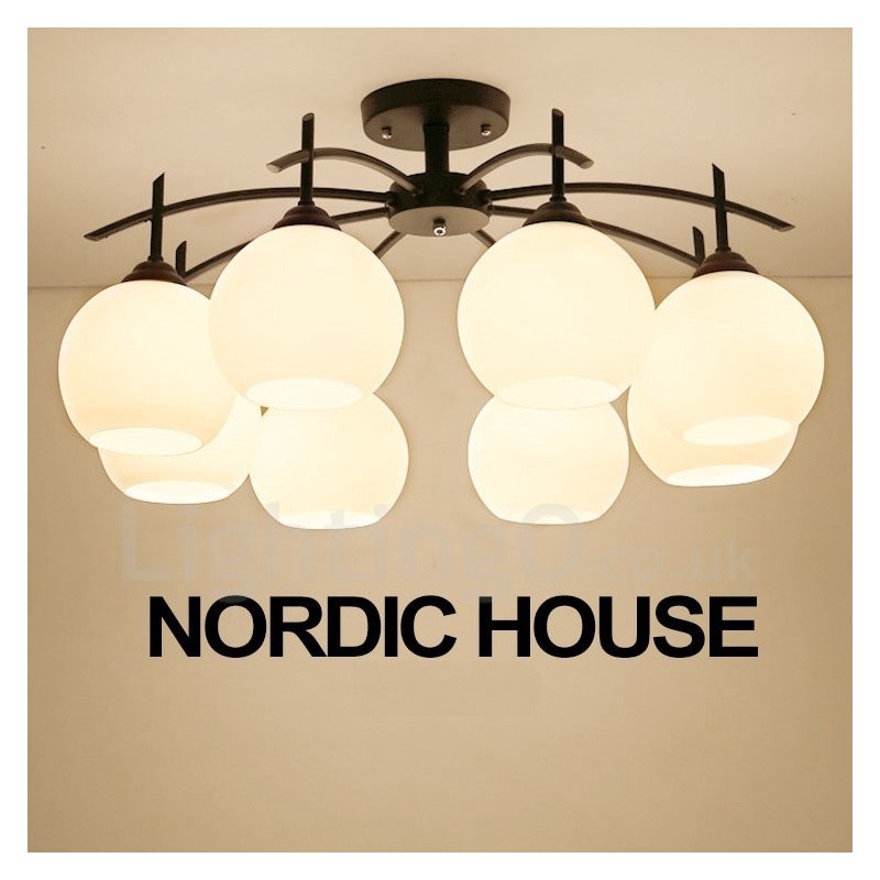 8 灯の伝統的なクラシックな一体型シャンデリア