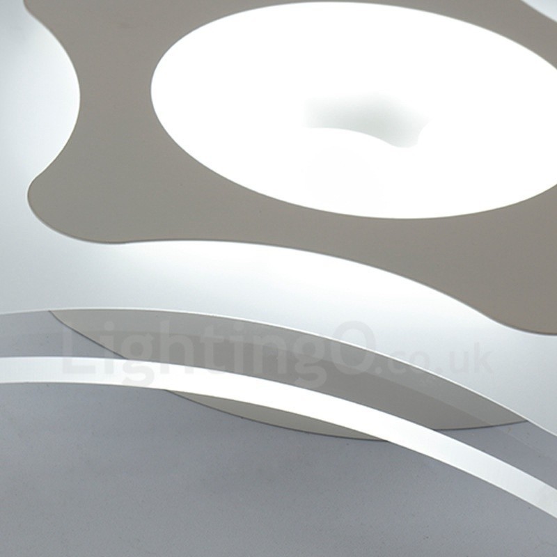 モダンで現代的な統合型メタルフラッシュマウントライト