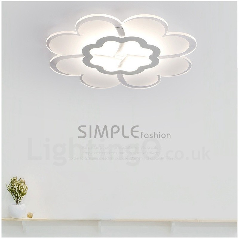 モダンで現代的な統合型メタルフラッシュマウントライト