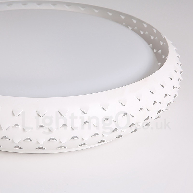 モダンで現代的な統合型メタルフラッシュマウントライト