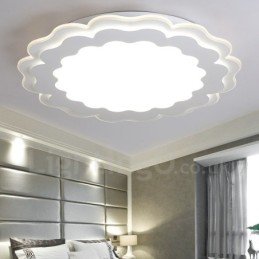 モダンで現代的な統合型メタルフラッシュマウントライト