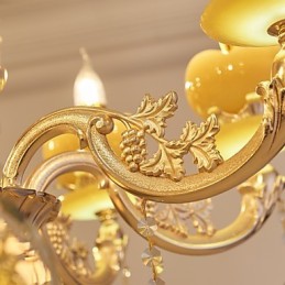 ヨーロピアンスタイルの雰囲気の亜鉛合金クリスタルホームシャンデリア