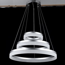 丸型シャンデリアライト照明モダンなアクリルランプ豪華な3つのリング天井照明器具