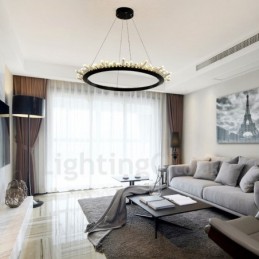 モダンなリング型クリスタルペンダントライト