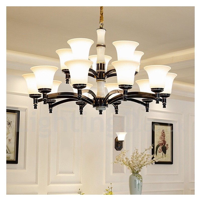 純真鍮の贅沢で素朴なレトロヴィンテージ真鍮ストーンペンダントキャンドルシャンデリア、ガラスシェード付き