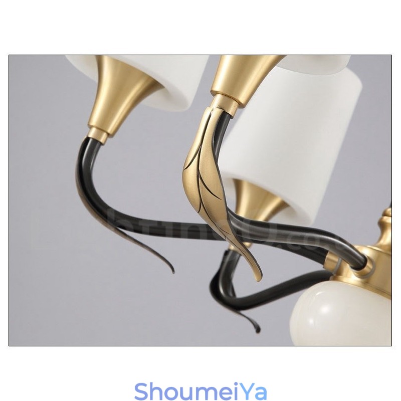 純真鍮の贅沢で素朴なレトロヴィンテージ真鍮ストーンペンダントキャンドルシャンデリア、ガラスシェード付き