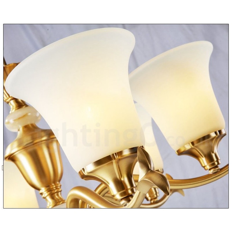 純真鍮の贅沢で素朴なレトロヴィンテージ真鍮ストーンペンダントキャンドルシャンデリア、ガラスシェード付き