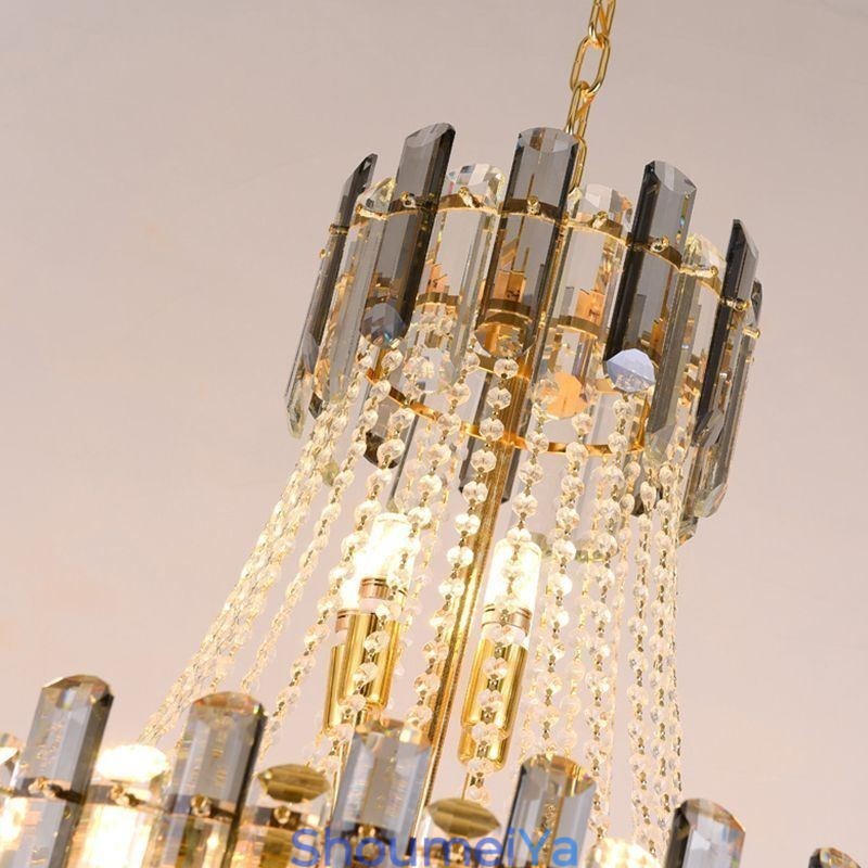 モダンでエレガントなクリスタルペンダントライト円錐形の吊り下げライト