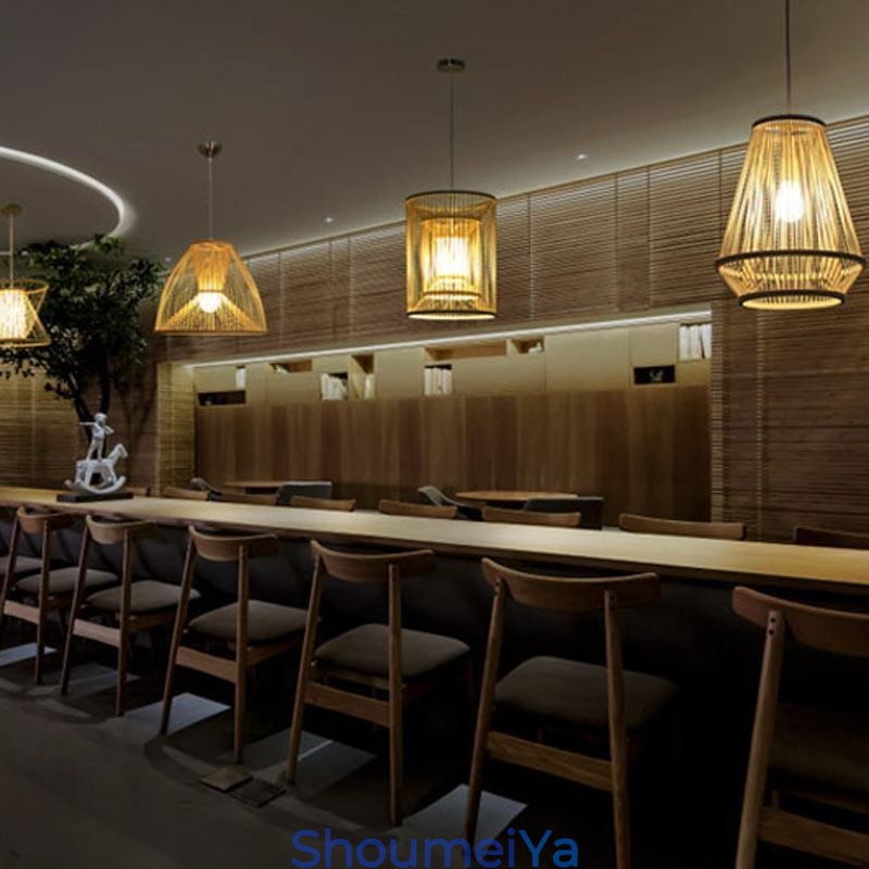 竹編みのベッドサイドペンダントライト