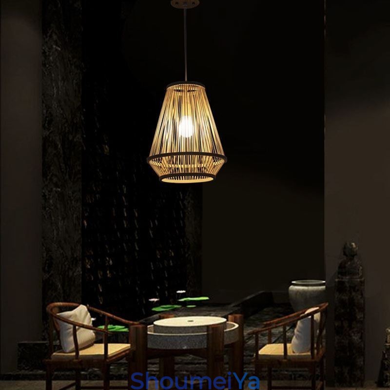 竹編みのベッドサイドペンダントライト