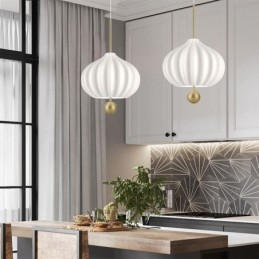 モダンな白いガラスのペンダントライトボール型ミニマリスト天井ライト