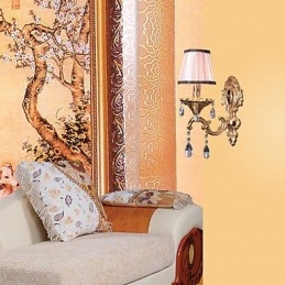 エレガントなピンクのクリスタルウォールライト