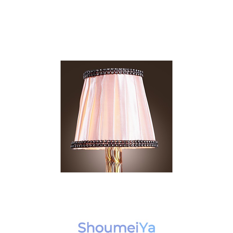 エレガントなピンクのクリスタルウォールライト