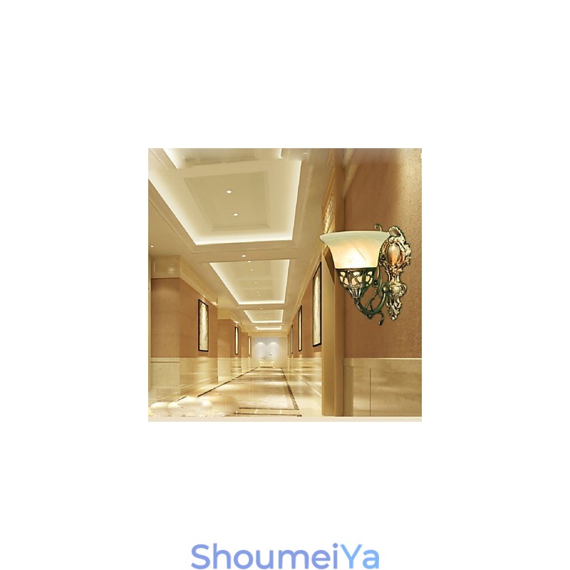 ヨーロッパの壁ランプ 金属素材メッキ ブロンズ照明 ベッドサイド リビングルーム フロントミラー バルコニーランプ付き