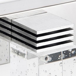 ガラスバブルキュービックシェードミラーフロントスタイルのモダンなウォールライト