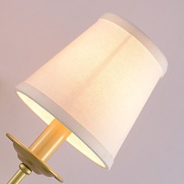 素朴なロッジ風のシンプルなヴィンテージ ペインティング 特徴的なアンビエント ライト 壁取り付け用燭台 壁ライト