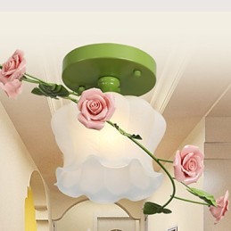 バレンタインデー バラ園の花と植物がドームの光を吸収