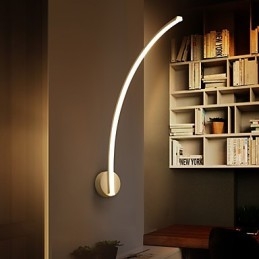 統合されたシンプルで伝統的な簡潔なスタイルのクラシックモダンコンテンポラリーな絵画の特徴は、周囲の光のために