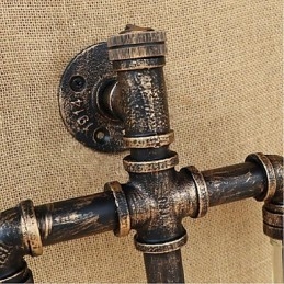 アメリカンテーマのレストランバーアイロンスイッチ付きウォーターパイプワインボトルウォールランプアンバー