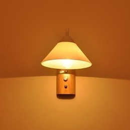 シンプルな壁掛けランプ ベッドサイドデスクランプ ガラスシェードと無垢材付き 寝室 ドレッサー リビングルーム ベビールーム 大学寮 コーヒーテーブル 本棚用