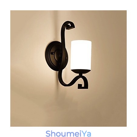 モダンで現代的な絵画の特徴、アンビエントライト、壁取り付け用燭台、壁ライト