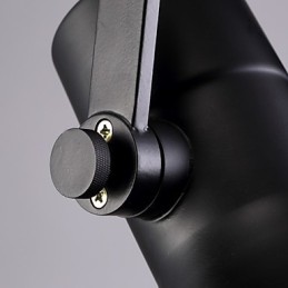 黒のレトロな鉄製ペンダントランプとガラスシェードのショップ