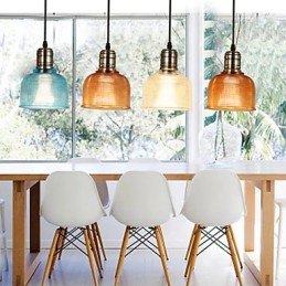 古代の方法を復元した北欧の小さなステンドグラスのシャンデリアの吊り下げ照明