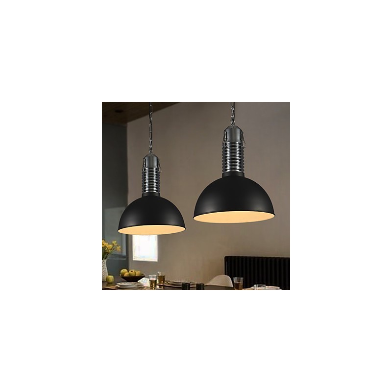 伝統的なクラシックなヴィンテージミニスタイルのメタルシャンデリア